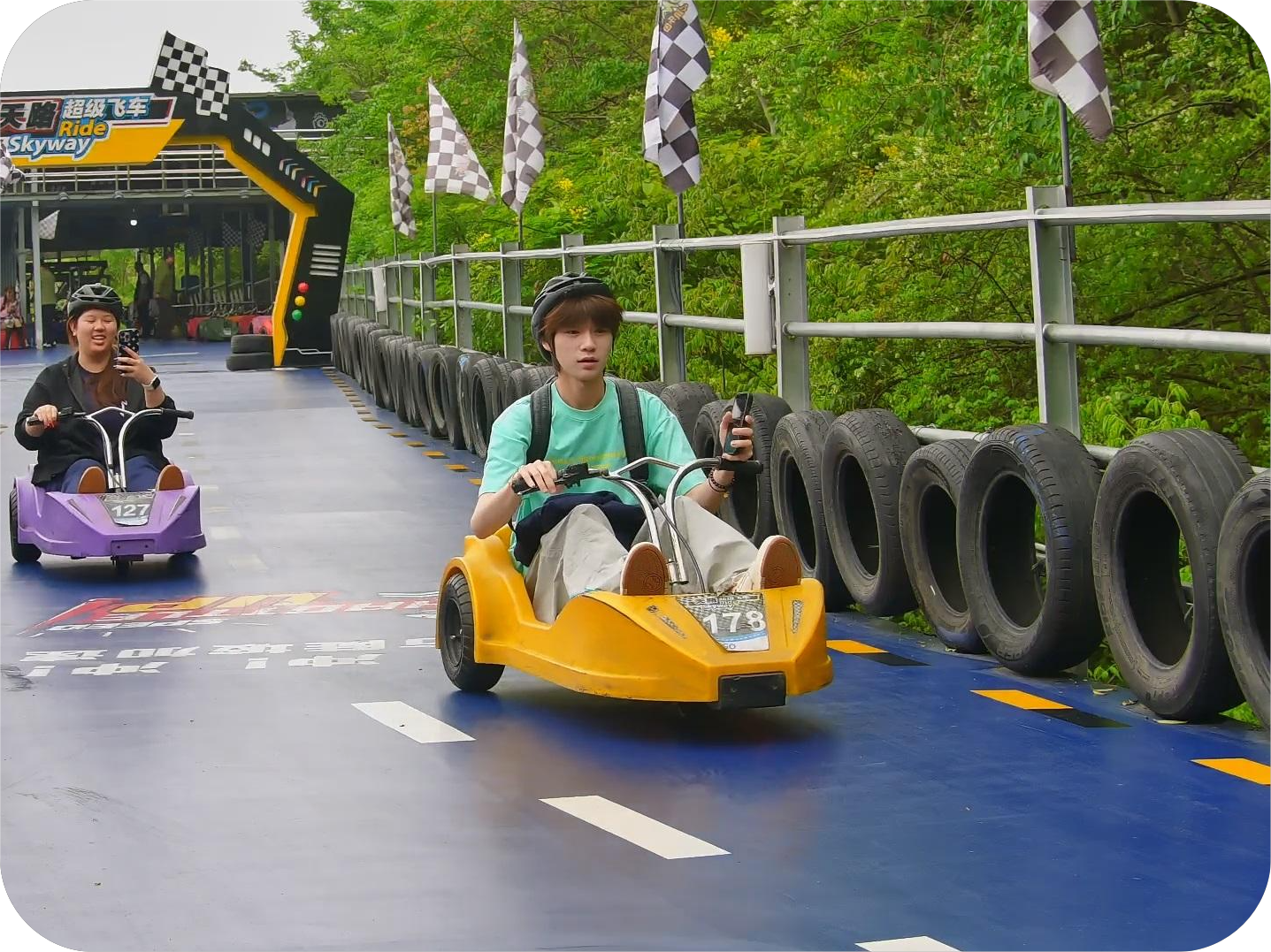 卡丁车Vlog抓拍实例